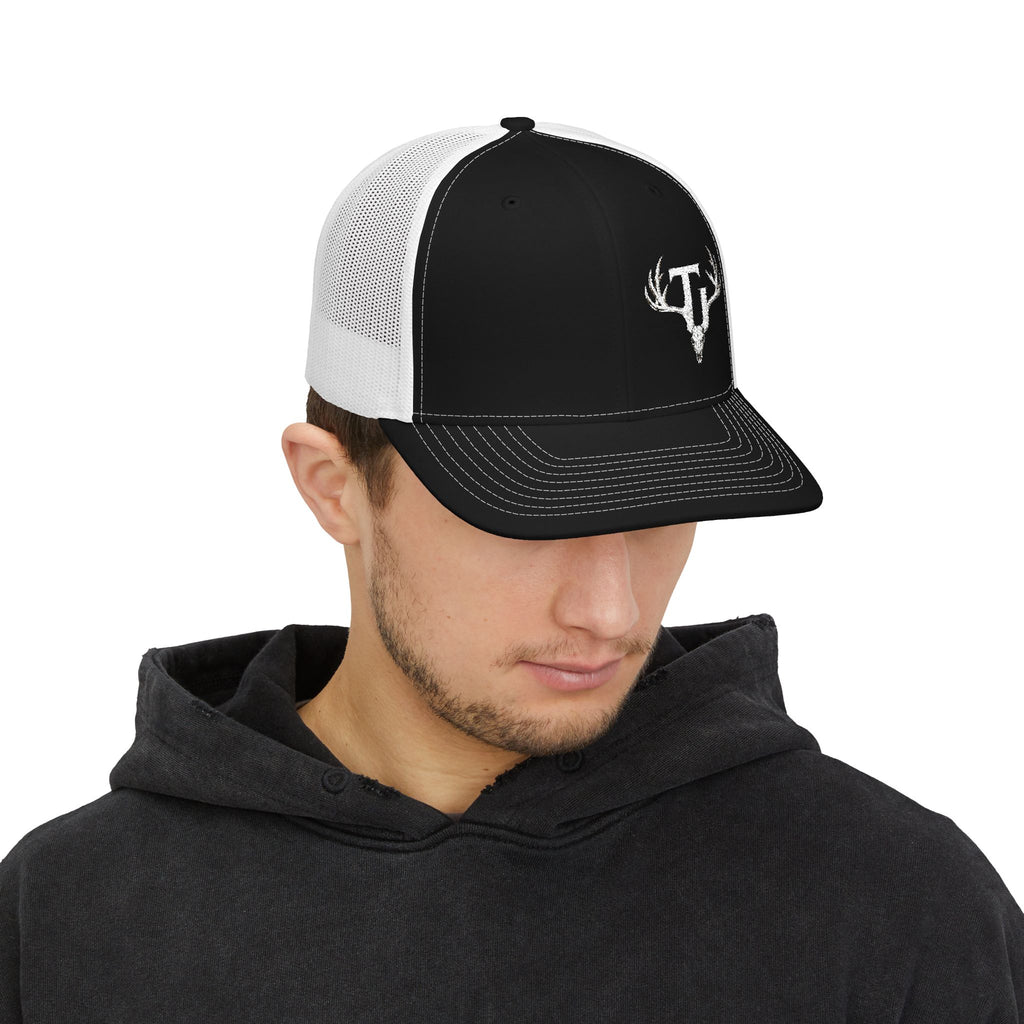 Skull Hat Tucker Underwood (Richardson 112)